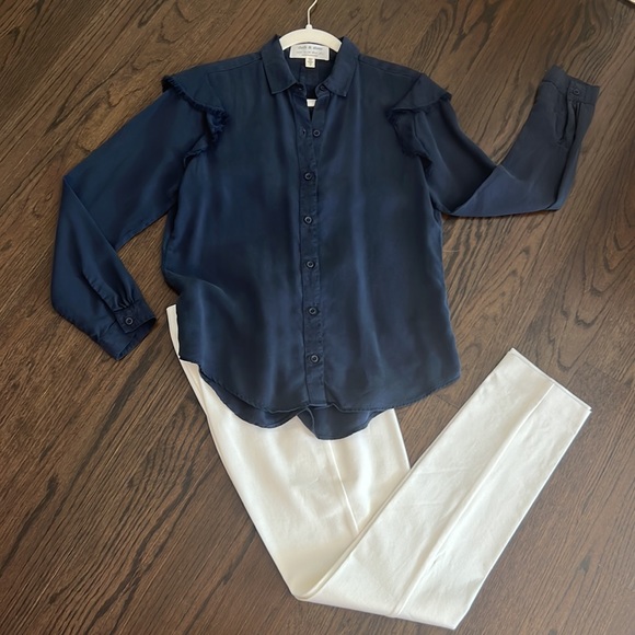 Cloth & stone by Anthropologie navy blue long sleeve blouse top sz S - Picture 3 of 7